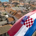 Gadost u Hrvatskoj Bilo mu skupo da plati javni toalet pa zgrozio narod (video)