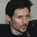 Durov pušten uz kauciju i u privatnom automobilu napustio zgradu suda