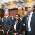 Administrativni odbor Skupštine Srbije kaznio opozicione poslanike smanjenjem plate