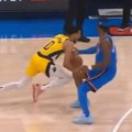 Užas i urlici u finalu NBA lige, jedan od najboljih košarkaša sveta doživeo jezivu povredu