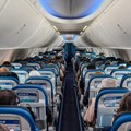 Drama na letu za Detroit: Avion prinudno sleteo zbog putnika koji je pokušao da otvori vrata
