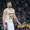Dončić postigao dogovor o novom trogodišnjem ugovoru sa Lejkersima za 165 miliona dolara
