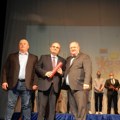 Градоначелник Лесковца сам себе предлаже за Октобарску награду
