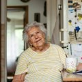 Baka (90) se vraćala sa groblja, pa slučajno napravila grešku - momentalno su joj napisali kaznu: "Za mene je to nedeljna…