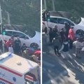 "Srce mi je preskakalo od straha": Žena uživo videla kad je "golf" uleteo u masu ljudi u Beogradu, povređene dve osobe
