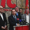 Različiti stavovi u SPS-u povodom mitinga SNS-a: Dačić poziva članstvo, Ružić poručuje da neće ići