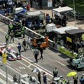 Trka bolida na ulicama Vašingtona: Održan automobilski spektakl u prestonici SAD, događaj uveličali Tramp i Melanija
