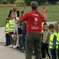 „Bezbedno od kuće do škole“ : Saobraćajno-edukativni čas za najmlađe u Krivoj Reci u okviru Evropske nedelje mobilnosti 2026…