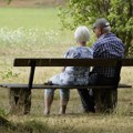 Troše im penziju, ucenjuju ih i zlostavljaju – stariji sve češće izloženi nasilju