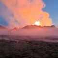 (VIDEO) UPRKOS OPASNOSTI erupcija vulkana na Islandu privukla hiljade znatiželjnika,