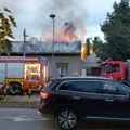 Gori kuća u novom sadu: Vatrogasci se borili sa vatrenom stihijom u objektu koji se nalazi u dvorištu groblja! (foto, video)