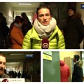 Pogledajte kako su roditelji ušli u OŠ „Svetozar Marković“ u Novom Sadu