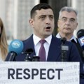 'Rumunski Donald Tramp' ubedljiv na predsedničkim izborima, ali biće i drugog kruga