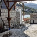 Naša pevačica (71) izdaje tri stana u centru: Ima kuće na planini i na moru, a evo koliko mesečno novca stavlja u džep
