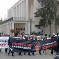 Zborovi NS: Majo, dolazimo, MUP: Snimaćemo okupljanje ispred Skupštine Vojvodine