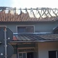 "Video sam dim koji izbija sa krova kuće" Radnik Vodovoda sprečio katastrofu