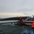 Tragedija u zalivu Halong u Vijetnamu: Prevrnuo se turistički brod - 18 nastradalo, nestale 23 osobe, bilo i dece