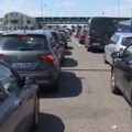 Na Batrovcima se čeka pet sati