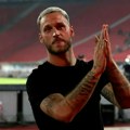 Arnautović imao posebnu poruku za delije: Debitovao za Zvezdu, pa se oglasio na ćirilici