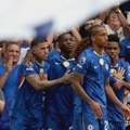 Kad VAR caruje, fudbal "klade valja" - Čelsi bez mnogo lepote bolji od Fulama za vrh tabele!