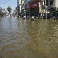 Evakuisano pola miliona ljudi u Pakistanu, poplavljeno više od 3.900 sela