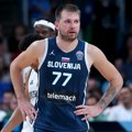 Dončić potezom posle meča pokazao veličinu uprkos teškom porazu: Ubacio 39, pa iznenadio sve VIDEO