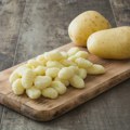 U Hrvatskoj pronašli žicu u prehrambenom proizvodu iz Srbije