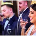 Mladoženjino ponašanje na crkvenom venčanju nasmejalo milione na mrežama: Čak je i sveštenik morao da reaguje (video)