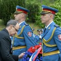 Simbol bola i obaveza na trajno sećanje: Macut položio vence u spomen-parku u Jajincima