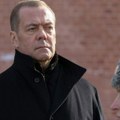 Medvedev: Rusija nastavlja put pobednika