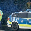 "Sve ću vas upucati" Drama u Nemačkoj, stigla jeziva pretnja u roditeljskoj grupi: škole zatvorene, policija ispred ustanova