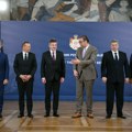 Vučić: Težak razgovor sa petorkom, Lajčak: Nema evropske budućnosti bez normalizacije odnosa