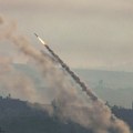 Hamas napao Izrael brojnim raketama, IDF tvrdi da je osam prešlo granicu