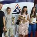 Pehari najboljim takmičarima u prethodnoj skijaškoj i snoubord sezoni! Nagrade Dini Panić, Mili Zdravković, Iliji…