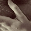 Gabrijelinu ćerku (15) je ubila najbolja drugarica: Nepodsredno pre zločina, majka je dobila teglu sa porukama