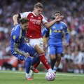 Arsenal ubedljiv protiv Lidsa