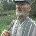 Medicinski fenomen iz Osečine: Milutin već 30 godina jede samo trulu hranu i tvrdi da je zdrav kao dren!