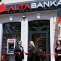 Nova ekspozitura Alta banke u Kragujevcu: Partnerstvo, briga o zajednici i pokloni za decu bez roditeljskog staranja