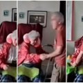 (Video) Potresan snimak iz venecuele Stariji muškarac telom štiti nepokretnu ženu dok se oko njih sve trese više od 25.000…