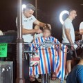 Humanitarno šišanje za Mihajla: Frizeri u Vršcu prikupili preko 280.000 dinara