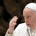 Papa pozvao na prestanak svih ratova, upozorio na 'perverzne' opasnosti AI-ja
