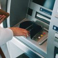 Шта ако вам банкомат украде новац? Проблем је решив, али морате ово да знате