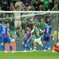 Crveni karton, poništen gol, stativa u produžetku – evo zašto je Partizan stao na korak do senzacije