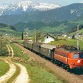 Užas u Austriji, mašinovođa seksualno zlostavljao decu Vlasti vode opsežnu istragu, potvrđeno najmanje 19 žrtava