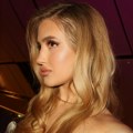 Lena Marinković blista na Velikoj maturi u nesvakidašnjoj haljini oduševila, Goca puca od ponosa: "Majkino"