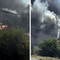 Požari u Grčkoj: Izbio veliki požar u Orhomenosu, gasi ga 105 vatrogasaca, u Heraklionu kuće i preduzeća zahvaćeni plamenom…