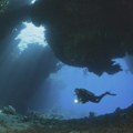 Spustio se 11 kilometara do dna okeana i tamo, na najdubljem mestu na Zemlji, našao plastičnu kesu
