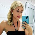 "Živela sam garaži i delila kupatilo sa starijim čovekom": Pevačica (29) sa 16 godina otišla od kuće, tvrdila da se viđala sa…