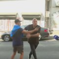 UNS zatražilo od nadležnih da hitno kazne napadača na novinara N1 Mladena Savatovića