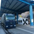Priština zabranila ulaz robe iz Srbije! Odluka usledila nakon hapšenja trojice specijalaca Kosovske policije